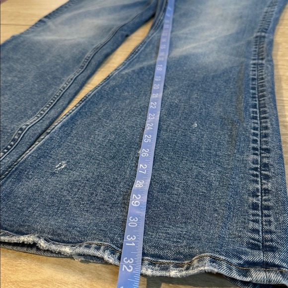 AE77 Premium Low Rise Flare Jeans - Picture 10 of 16